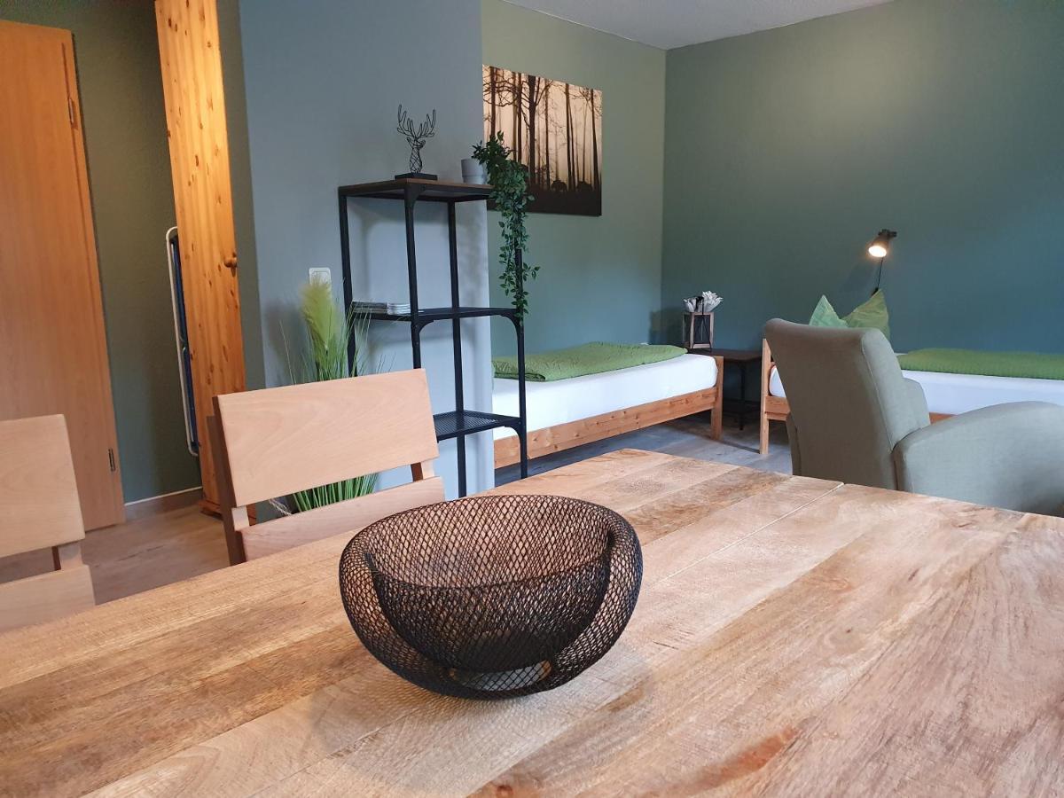 Apartments Und Bistro Zum Glasmacher Gehlberg Екстер'єр фото